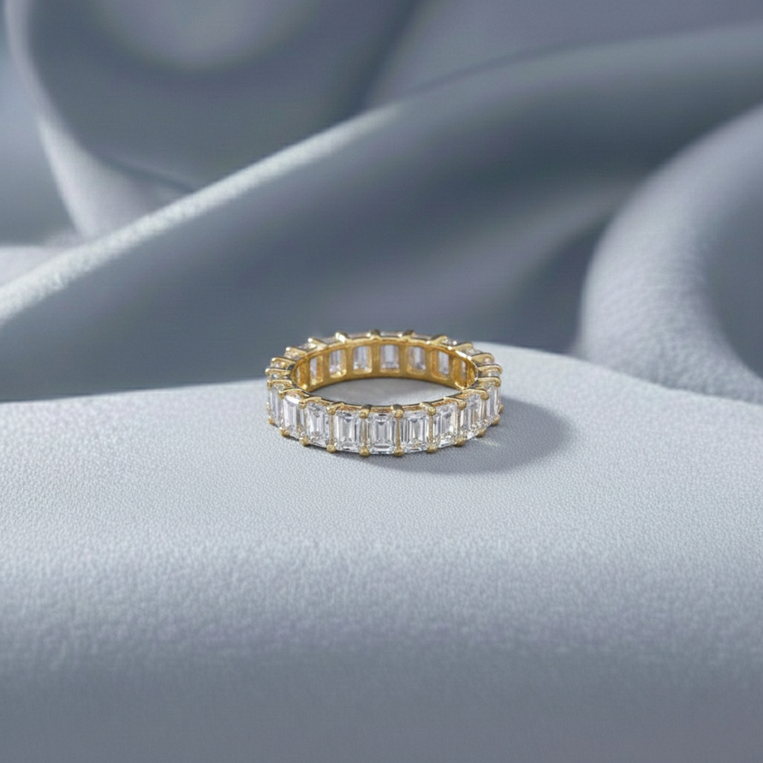 ANILLO CÚBICO EN ORO