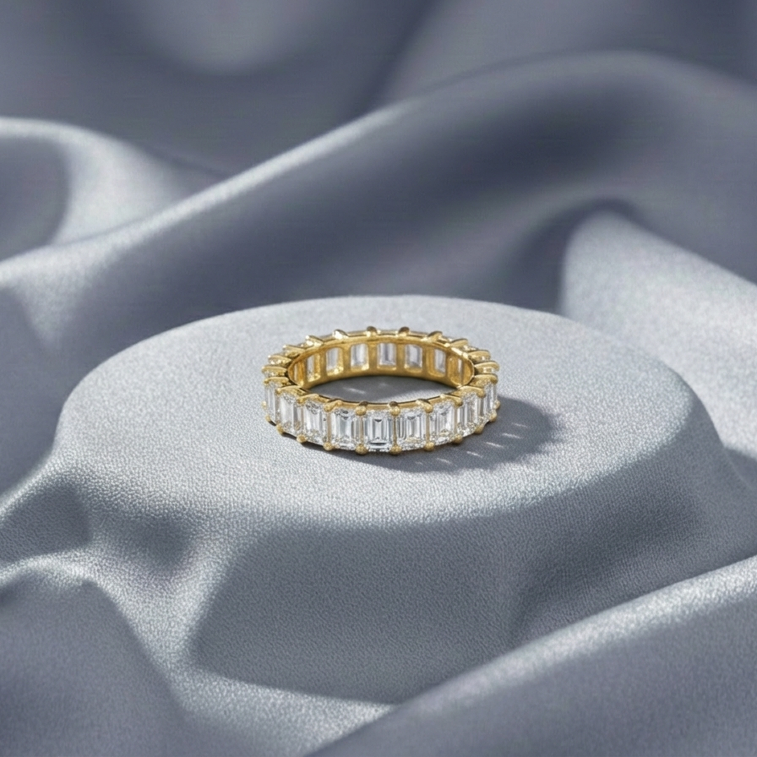 ANILLO CÚBICO EN ORO