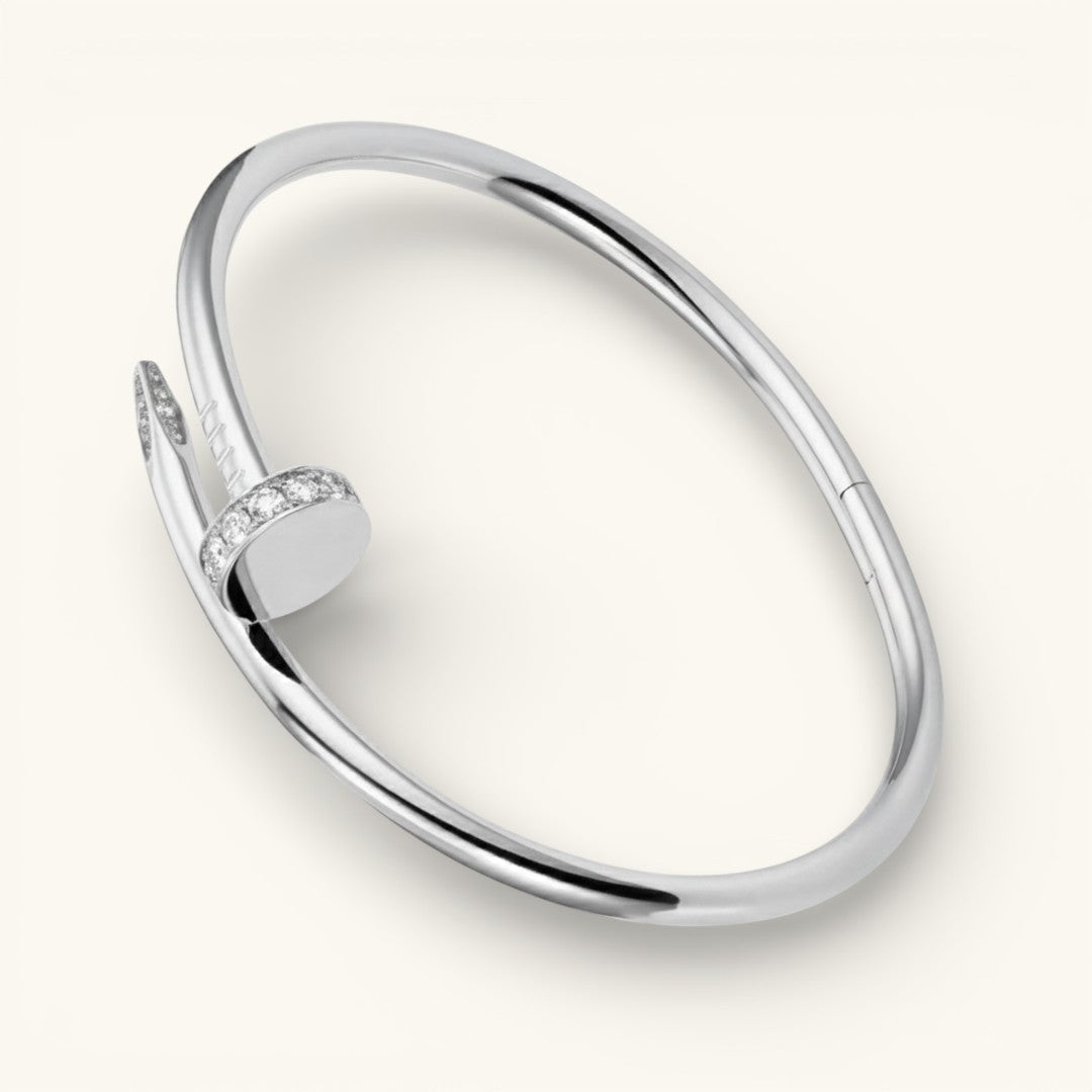 UÑAS ELEGANCIA DELUXE ORO 18K