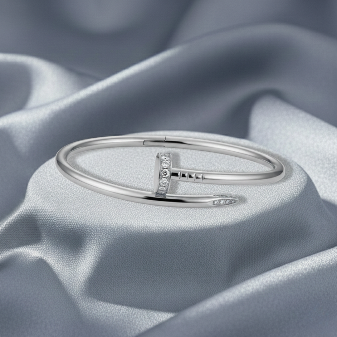 UÑAS ELEGANCIA DELUXE ORO 18K