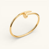 UÑAS ELEGANCIA DORADAS