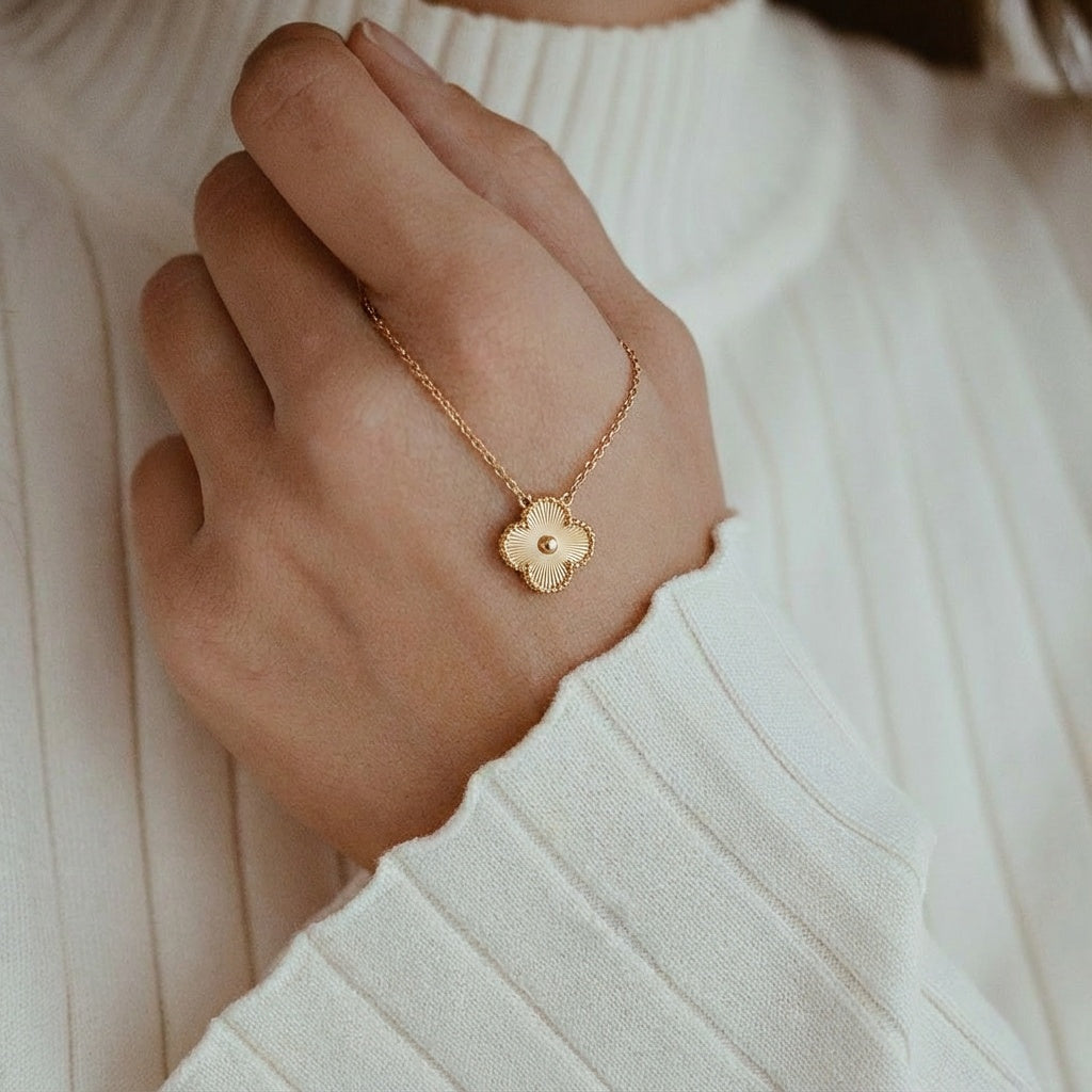 TRÉBOL | COLLAR DE ORO